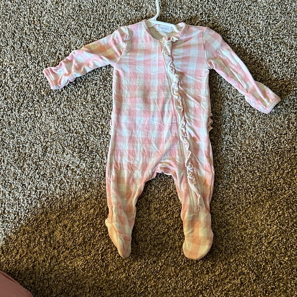 Angel dear sleeper 6 months